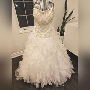 Size 18 Callista Ballgown Wedding Dress